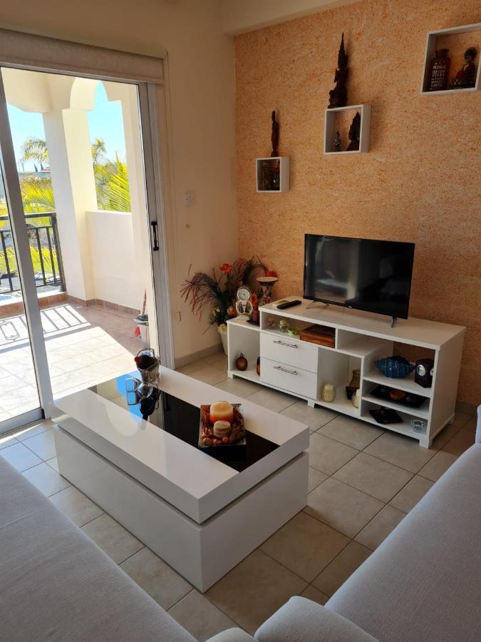 Stay Ocean Apartment Pafos Dış mekan fotoğraf