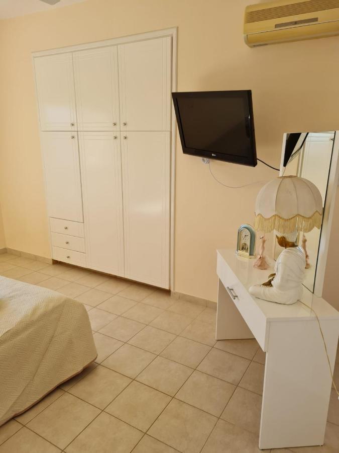 Stay Ocean Apartment Pafos Dış mekan fotoğraf